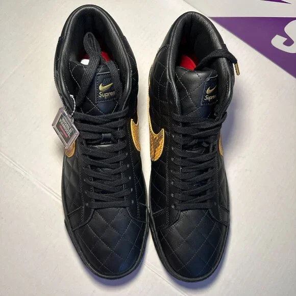Nike SB Blazer Mid QS Supreme Black